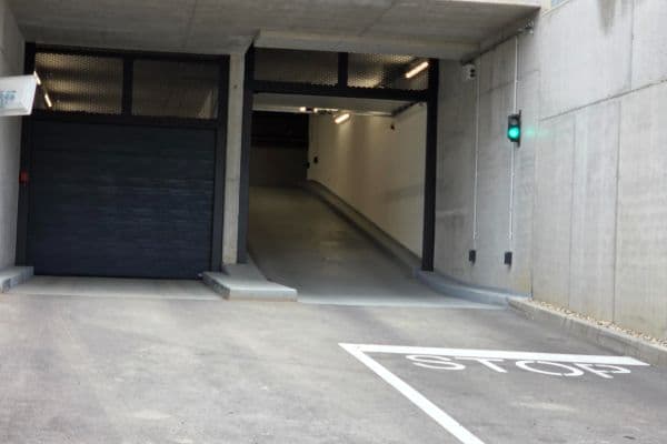 Pronájem garáže 15 m², Pod Krocínkou, Praha Pronájem garáže 15 m², Pod Krocínkou, Praha