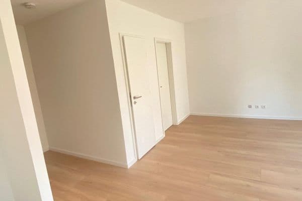 Pronájem bytu 1+1 37 m², An der Linde 7, Florstadt Pronájem bytu 1+1 37 m², An der Linde 7, Florstadt
