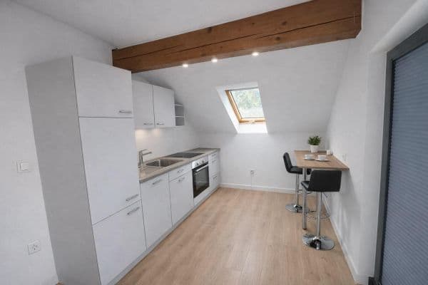 Pronájem bytu 2+1 56 m², Neue Gärten 19, Löwenstein Pronájem bytu 2+1 56 m², Neue Gärten 19, Löwenstein