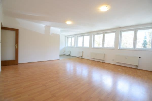 Prodej bytu 2+kk 59 m², K Haltýři, Praha Prodej bytu 2+kk 59 m², K Haltýři, Praha