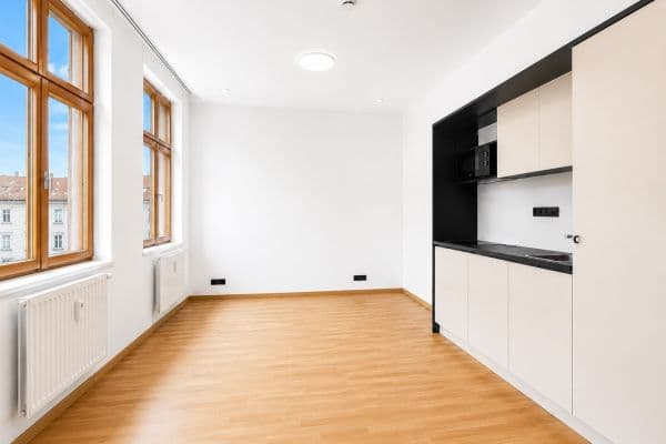 Pronájem bytu 1+kk 25 m², Ondříčkova, Praha Pronájem bytu 1+kk 25 m², Ondříčkova, Praha