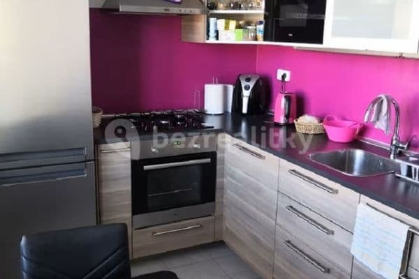 Prodej bytu 2+1 53 m², Pod Lipami, Praha Prodej bytu 2+1 53 m², Pod Lipami, Praha