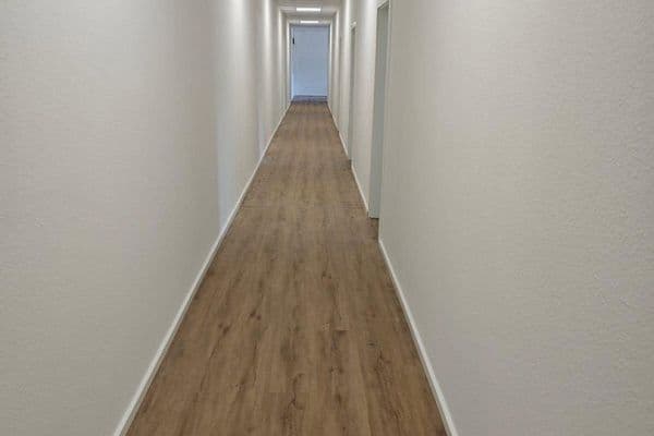 Pronájem kanceláře 30 m², Karlsruhe Pronájem kanceláře 30 m², Karlsruhe