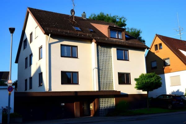 Pronájem bytu 5+1 126 m², Schulstraße 33, Leinfelden-Echterdingen, Bádensko-Württembersko Pronájem bytu 5+1 126 m², Schulstraße 33, Leinfelden-Echterdingen, Bádensko-Württembersko