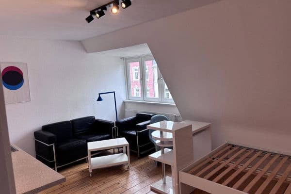 Pronájem bytu 1+1 24 m², Hamburg, Hamburg Pronájem bytu 1+1 24 m², Hamburg, Hamburg