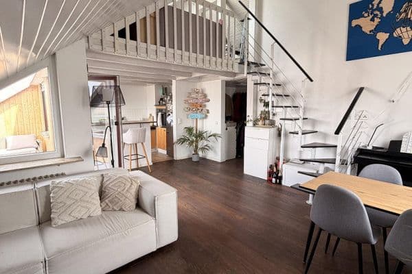 Pronájem bytu 2+kk 62 m², Unterensingen Pronájem bytu 2+kk 62 m², Unterensingen