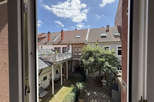 Pronájem bytu 2+1 64 m², Bergheimer Str. 84, Heidelberg Pronájem bytu 2+1 64 m², Bergheimer Str. 84, Heidelberg