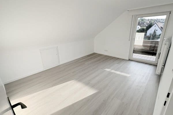 Pronájem bytu 3+kk 82 m², Deizisau Pronájem bytu 3+kk 82 m², Deizisau