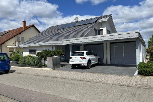 Prodej domu 225 m², pozemek 753 m², Mutterstadt Prodej domu 225 m², pozemek 753 m², Mutterstadt
