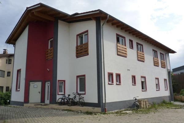 Pronájem domu 175 m², pozemek 500 m², Bahnhof Strasse 25, Dingolfing Pronájem domu 175 m², pozemek 500 m², Bahnhof Strasse 25, Dingolfing