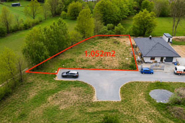 Prodej pozemku 1.052 m², Pelhřimov Prodej pozemku 1.052 m², Pelhřimov