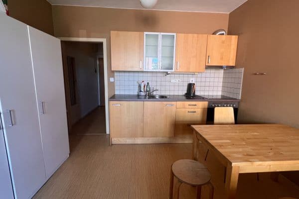 Prodej bytu 1+kk 30 m², Zderadova, Brno Prodej bytu 1+kk 30 m², Zderadova, Brno