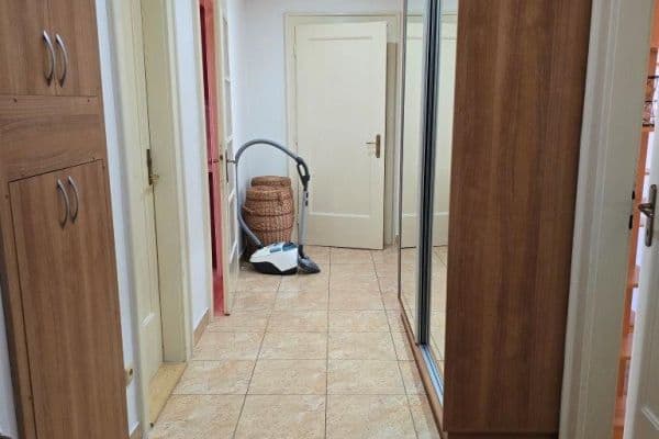 Pronájem bytu 2+1 85 m², Českobratrská, Ostrava, Moravskoslezský kraj Pronájem bytu 2+1 85 m², Českobratrská, Ostrava, Moravskoslezský kraj