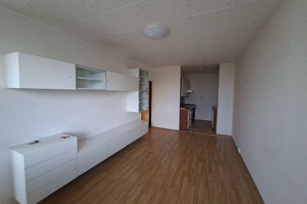 Prodej bytu 2+kk 42 m², Doubravická, Praha Prodej bytu 2+kk 42 m², Doubravická, Praha