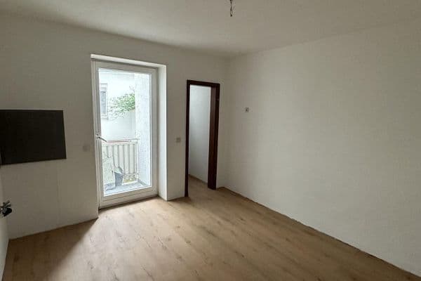 Pronájem bytu 2+1 61 m², Mannheim Pronájem bytu 2+1 61 m², Mannheim