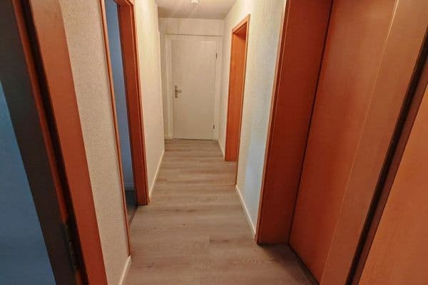 Pronájem bytu 3+1 59 m², Karlruher Straße 5, Heilbronn Pronájem bytu 3+1 59 m², Karlruher Straße 5, Heilbronn