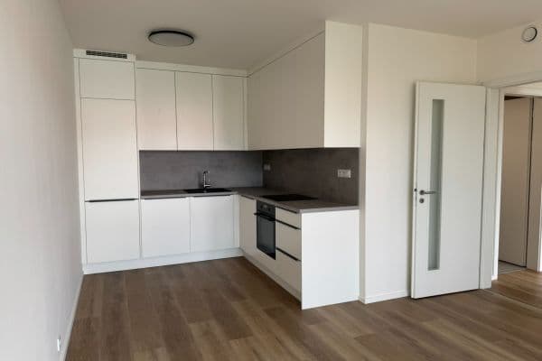 Pronájem bytu 2+kk 56 m², Hodkovická, Praha Pronájem bytu 2+kk 56 m², Hodkovická, Praha