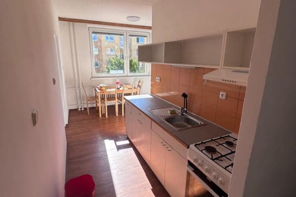 Pronájem bytu 2+1 59 m², Boskovická, Brno Pronájem bytu 2+1 59 m², Boskovická, Brno