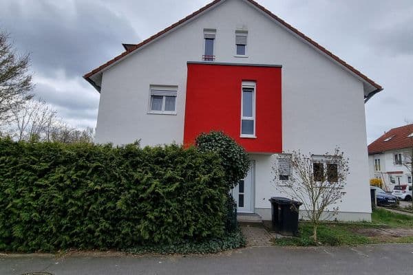 Prodej domu 120 m², pozemek 250 m², Märkische Strasse 39, Woltersdorf Prodej domu 120 m², pozemek 250 m², Märkische Strasse 39, Woltersdorf