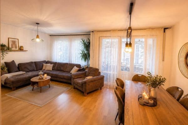 Pronájem bytu 3+1 71 m², Taufkirchen, Bavorsko Pronájem bytu 3+1 71 m², Taufkirchen, Bavorsko