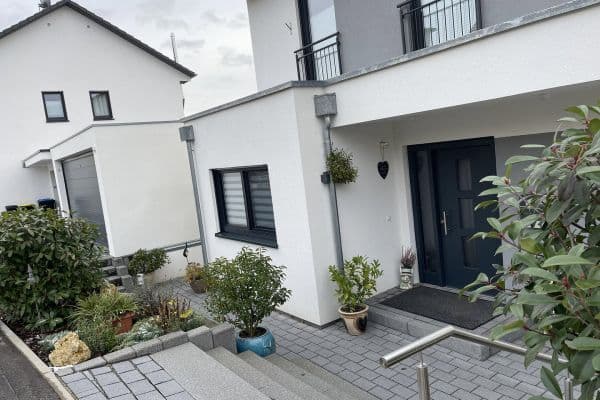 Prodej domu 165 m², pozemek 488 m², Pforzheim Prodej domu 165 m², pozemek 488 m², Pforzheim