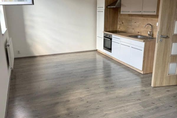 Pronájem bytu 2+kk 54 m², Rubešova, Plzeň, Plzeňský kraj Pronájem bytu 2+kk 54 m², Rubešova, Plzeň, Plzeňský kraj