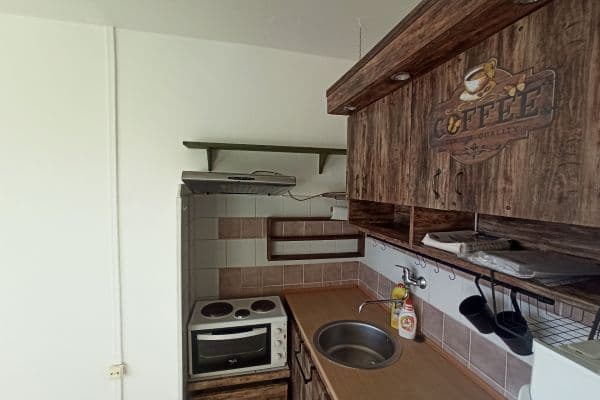 Pronájem bytu 1+kk 20 m², Rychtářská, Liberec Pronájem bytu 1+kk 20 m², Rychtářská, Liberec