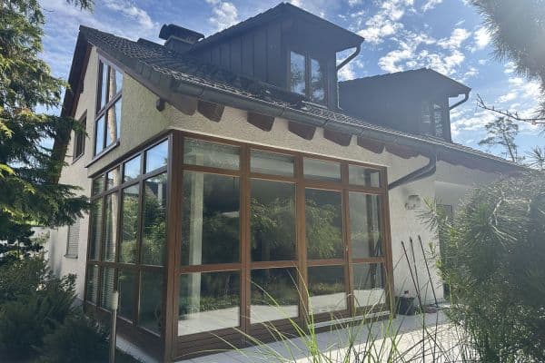 Prodej domu 193 m², pozemek 426 m², Erlangen, Bavorsko Prodej domu 193 m², pozemek 426 m², Erlangen, Bavorsko