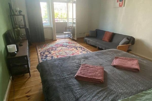 Prodej bytu 2+1 59 m², Berlin, Berlín Prodej bytu 2+1 59 m², Berlin, Berlín