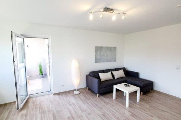 Pronájem bytu 2+1 57 m², Goldäckerstr. 3, Leinfelden-Echterdingen Pronájem bytu 2+1 57 m², Goldäckerstr. 3, Leinfelden-Echterdingen
