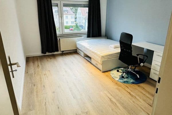 Pronájem bytu 16 m², Nürnberger Strasse 54, Stuttgart Pronájem bytu 16 m², Nürnberger Strasse 54, Stuttgart