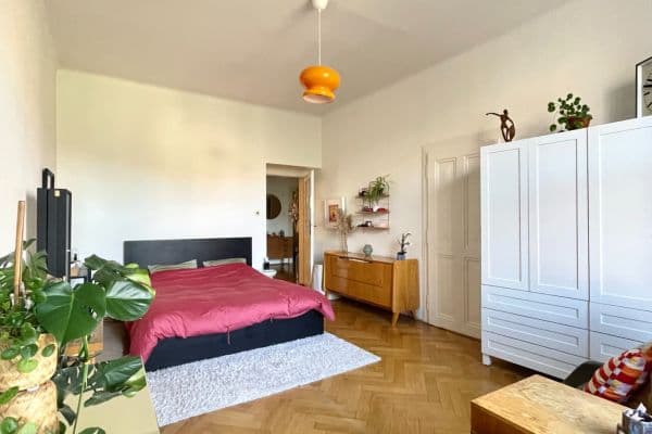 Pronájem bytu 3+kk 90 m², U Starého hřbitova, Praha Pronájem bytu 3+kk 90 m², U Starého hřbitova, Praha