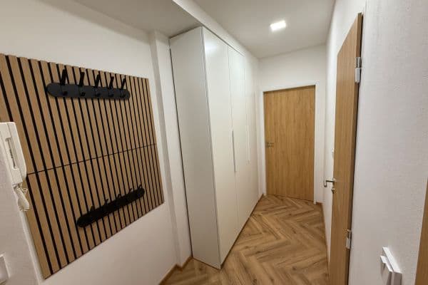 Pronájem bytu 2+kk 54 m², Kamenická, Děčín Pronájem bytu 2+kk 54 m², Kamenická, Děčín