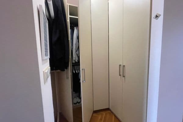 Pronájem bytu 3+kk 85 m², Slovenská, Praha Pronájem bytu 3+kk 85 m², Slovenská, Praha