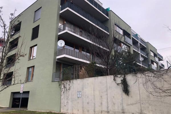 Prodej bytu 2+kk 65 m², Otopašská, Praha Prodej bytu 2+kk 65 m², Otopašská, Praha