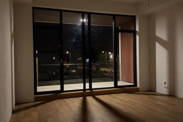 Pronájem bytu 2+kk 50 m², Malešická, Praha Pronájem bytu 2+kk 50 m², Malešická, Praha