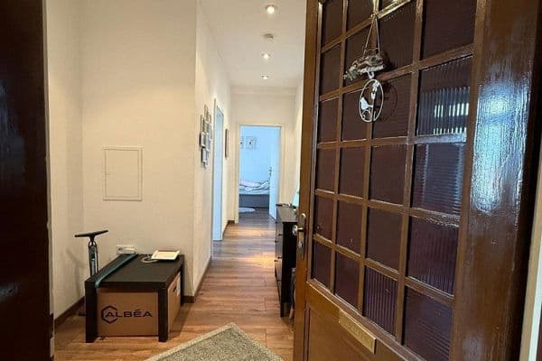 Pronájem bytu 3+1 83 m², walder str 63, Hilden Pronájem bytu 3+1 83 m², walder str 63, Hilden