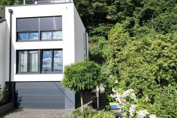 Prodej domu 197 m², pozemek 241 m², Brohl-Lützing Prodej domu 197 m², pozemek 241 m², Brohl-Lützing