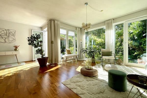 Prodej domu 200 m², pozemek 236 m², Darmstadt Prodej domu 200 m², pozemek 236 m², Darmstadt