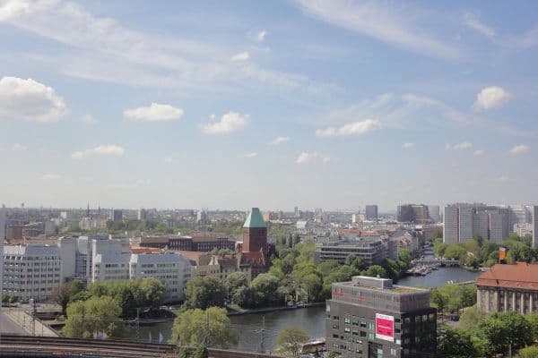 Pronájem bytu 1+kk 30 m², Holzmarktstrasse 71, Berlin-Mitte, Berlín Pronájem bytu 1+kk 30 m², Holzmarktstrasse 71, Berlin-Mitte, Berlín