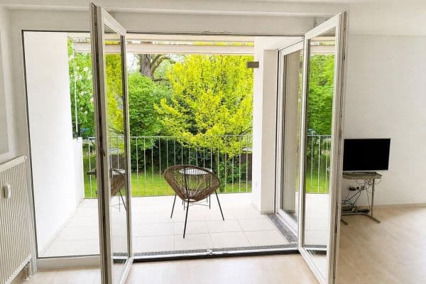 Pronájem bytu 2+1 75 m², Nürtingen Pronájem bytu 2+1 75 m², Nürtingen