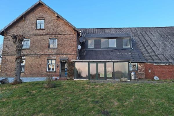 Pronájem bytu 3+kk 130 m², Haselau Pronájem bytu 3+kk 130 m², Haselau