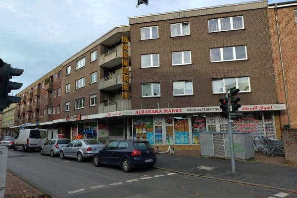 Pronájem bytu 4+kk 114 m², Lehrerstraße 35, Duisburg Pronájem bytu 4+kk 114 m², Lehrerstraße 35, Duisburg
