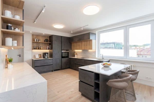 Prodej bytu 4+kk 64 m², U Dvou srpů, Praha Prodej bytu 4+kk 64 m², U Dvou srpů, Praha