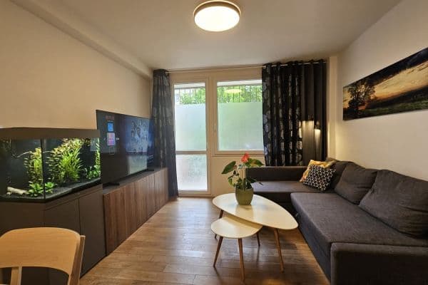 Pronájem bytu 3+kk 53 m², Varnsdorfská, Praha Pronájem bytu 3+kk 53 m², Varnsdorfská, Praha