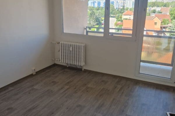 Pronájem bytu 5+1 100 m², Turistická, Plzeň Pronájem bytu 5+1 100 m², Turistická, Plzeň