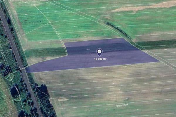 Prodej pozemku 4.020 m², Krupá Prodej pozemku 4.020 m², Krupá