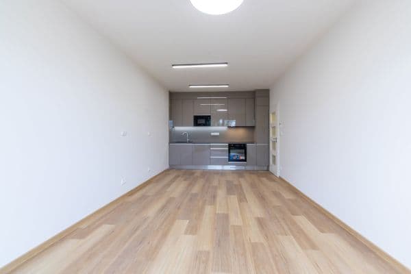 Pronájem bytu 2+kk 54 m², Suchánkova, Benešov, Středočeský kraj Pronájem bytu 2+kk 54 m², Suchánkova, Benešov, Středočeský kraj