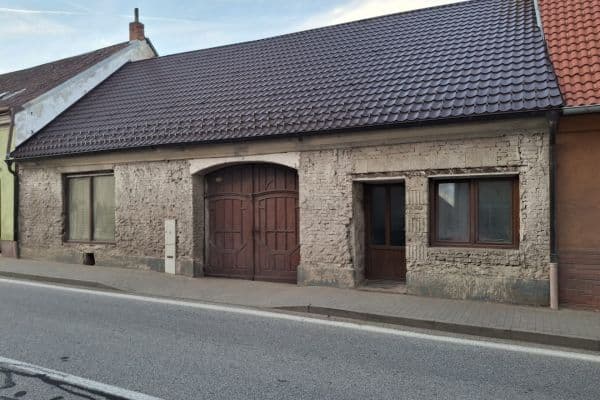 Prodej domu 120 m², pozemek 1.456 m², Pražská, Bítovánky Prodej domu 120 m², pozemek 1.456 m², Pražská, Bítovánky