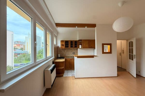 Pronájem bytu 2+kk 42 m², Nad Kajetánkou, Praha Pronájem bytu 2+kk 42 m², Nad Kajetánkou, Praha